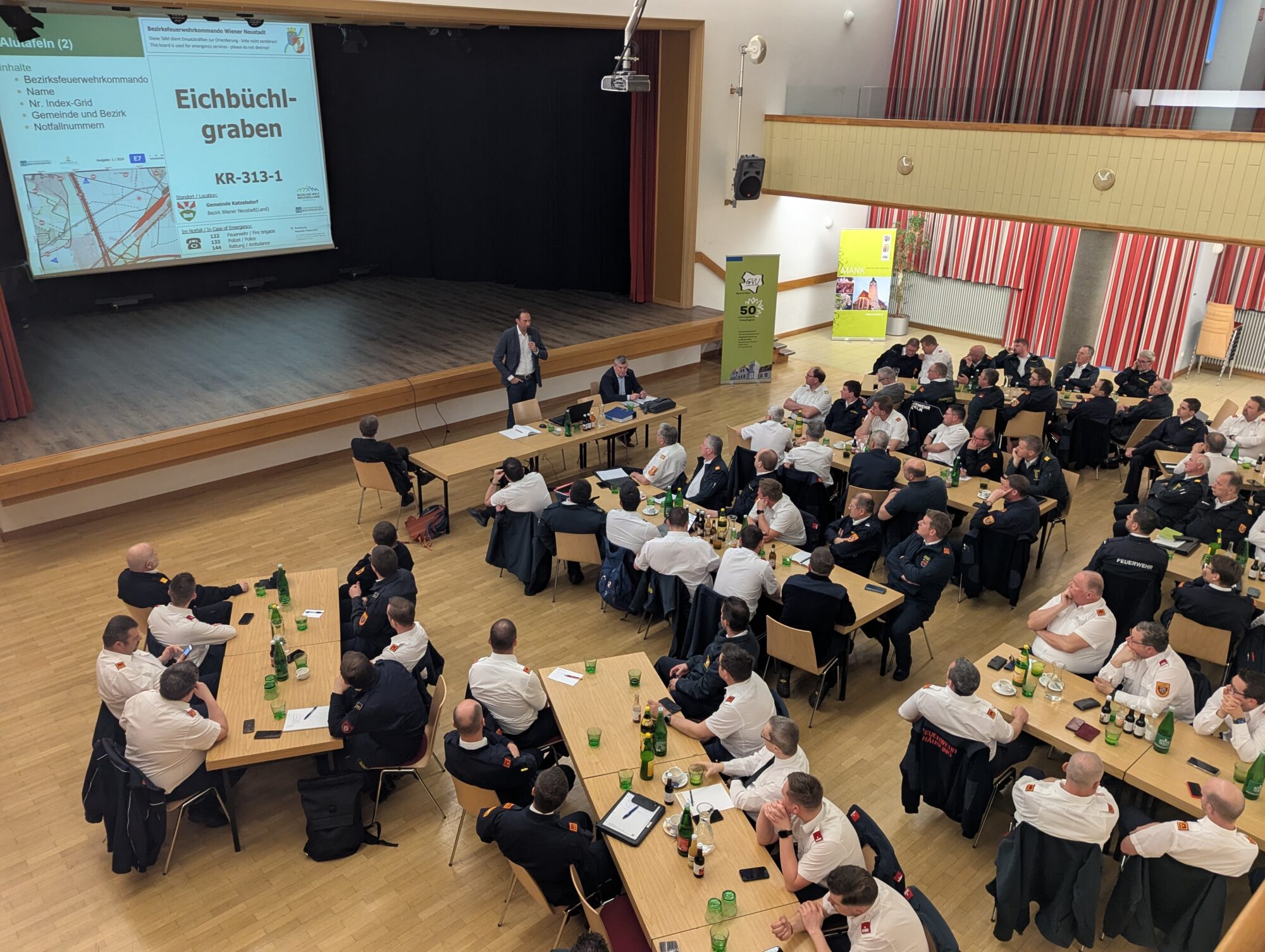 Der gut besuchte Stadtsaal Mank bei der Auftaktveranstaltung im Bezirk Melk zur ERstellung des Einsatzplans für die Waldbrandbekämpfung