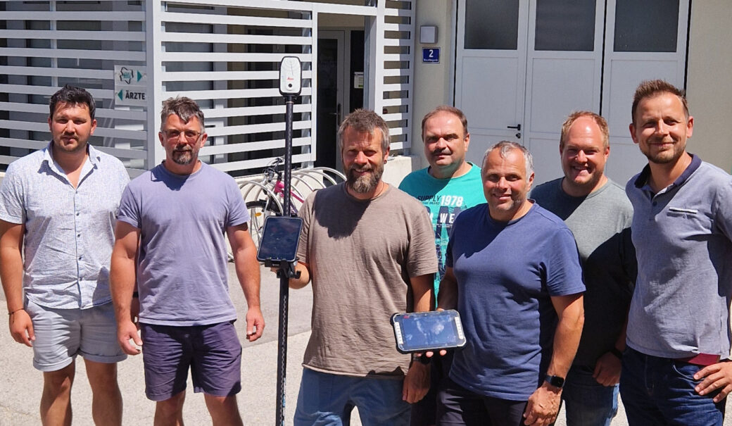 Gruppenfoto der Teilnehmer an der Kick-off-Veranstaltung zur GPS-Messung
